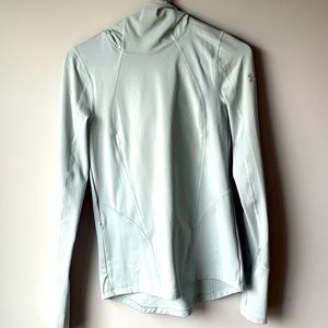 Under armor long sleeve running shirt
